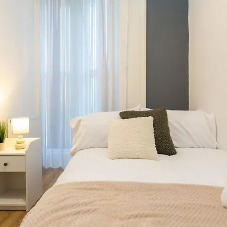 Free Parking | Free Wifi | Smart Tv Apartment Sketty Exterior photo