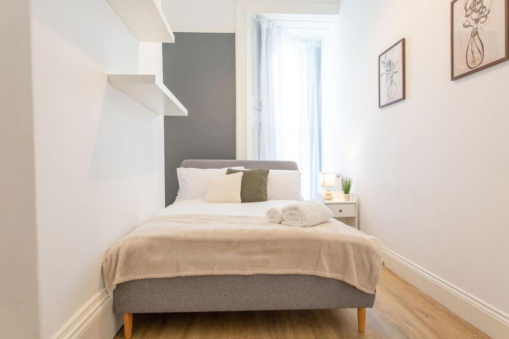 Apartment Free Parking | Free Wifi | Smart Tv Sketty