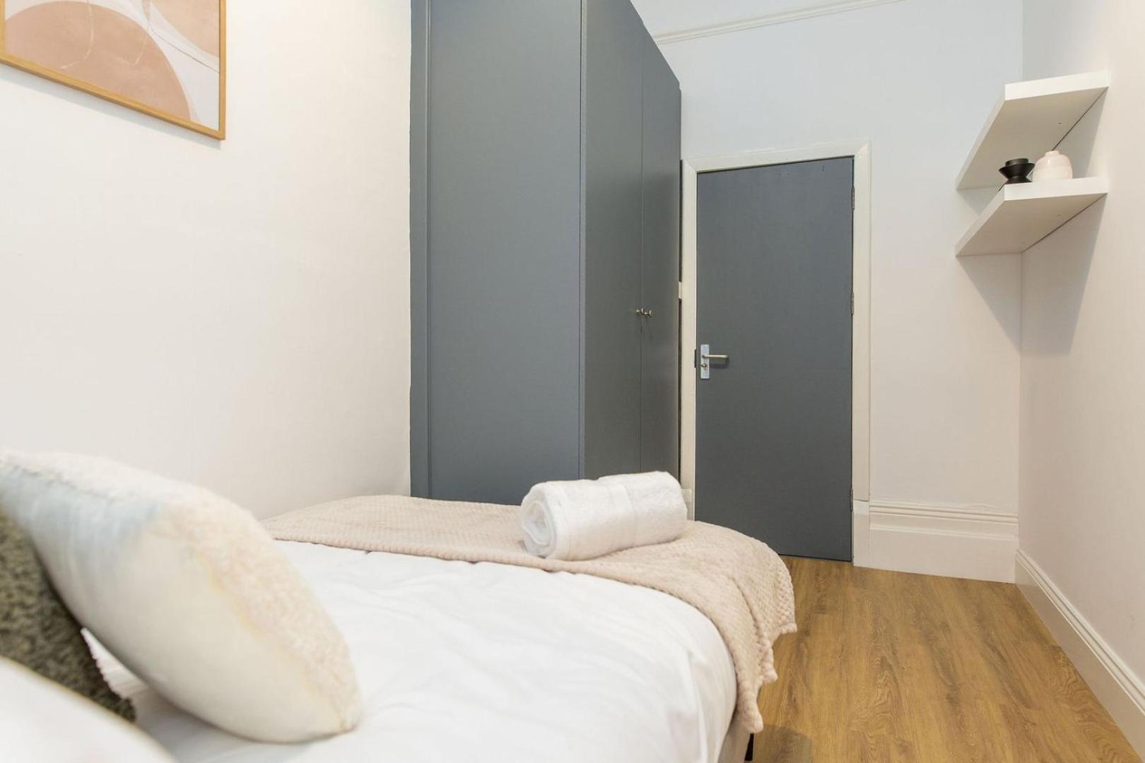 Apartment Free Parking | Free Wifi | Smart Tv