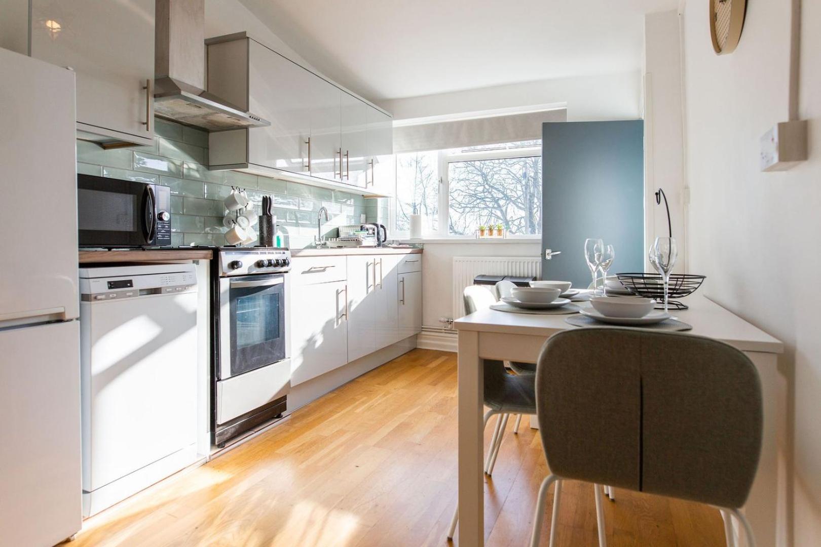 Apartment Free Parking | Free Wifi | Smart Tv *