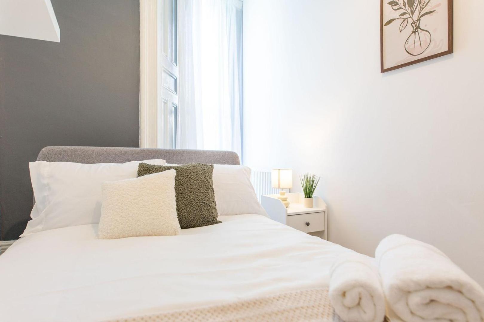 Apartment Free Parking | Free Wifi | Smart Tv